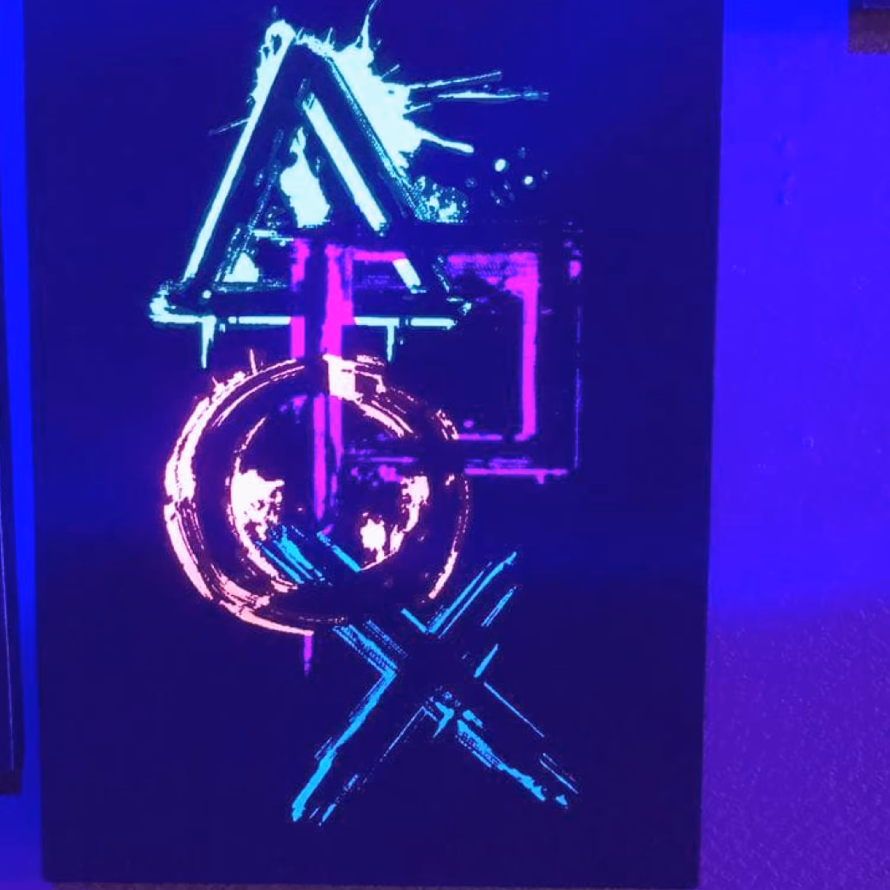 تابلو بلک لایت با طرح بازی 4 سایز 50 در 70 سانتی متر Blacklight Game