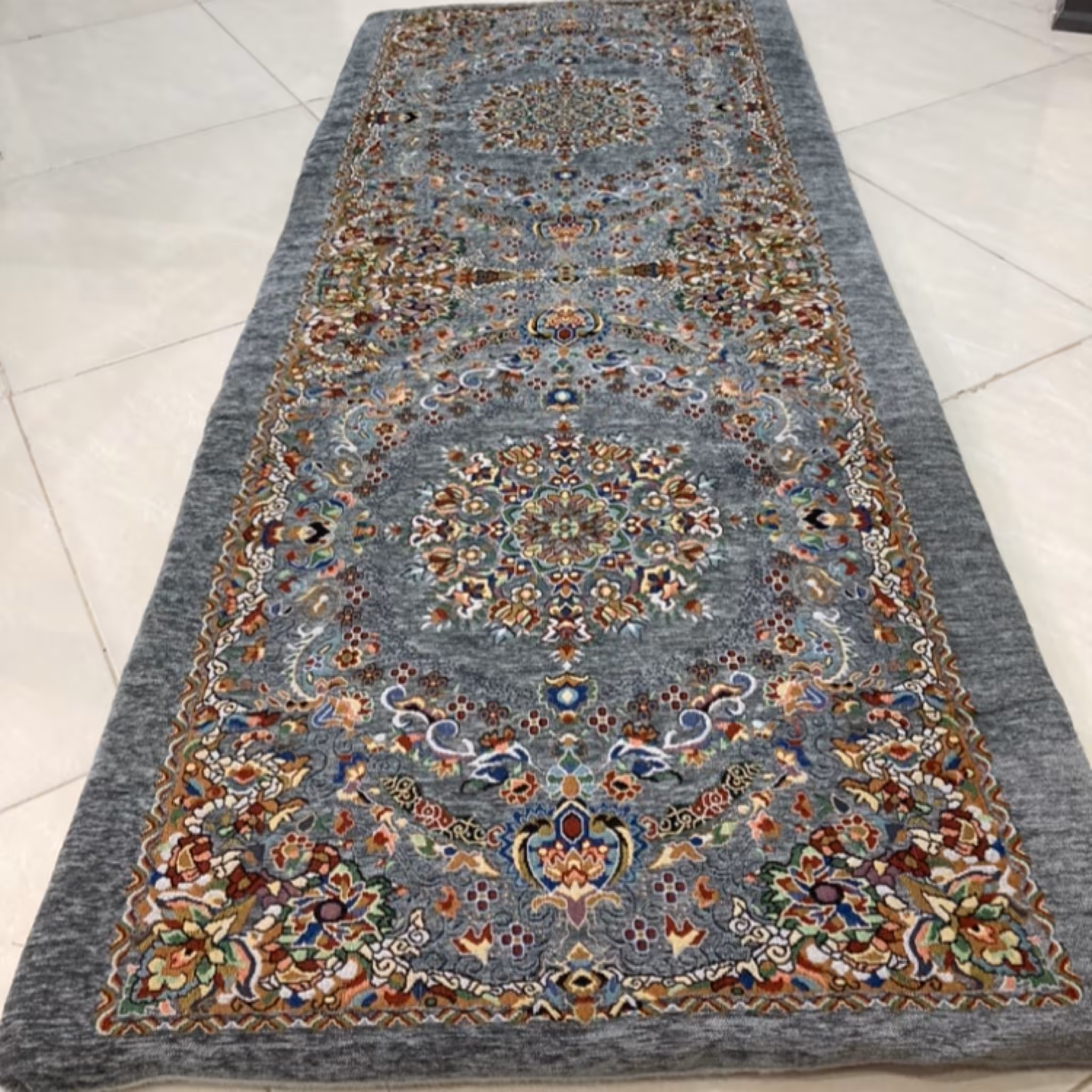 تشک سنتی کناره اتاقی مخمل  شاه نشین  زیپ دار قابل شستشو کیفیت عالی