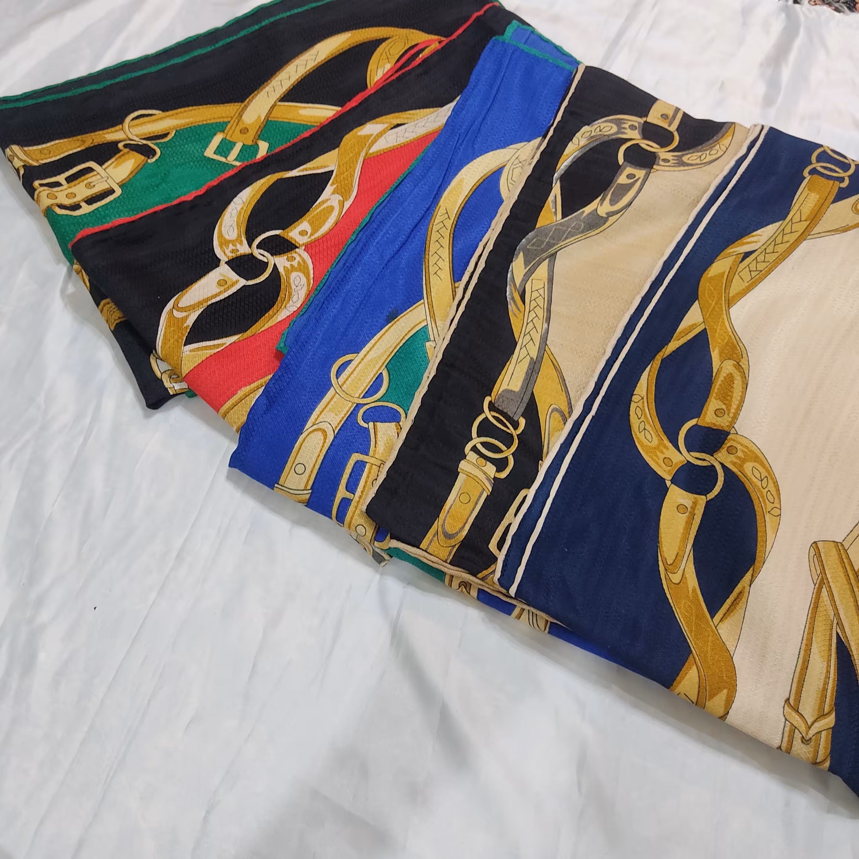 روسری نخی دور دست دوز کمربندی حسنا قواره 130 