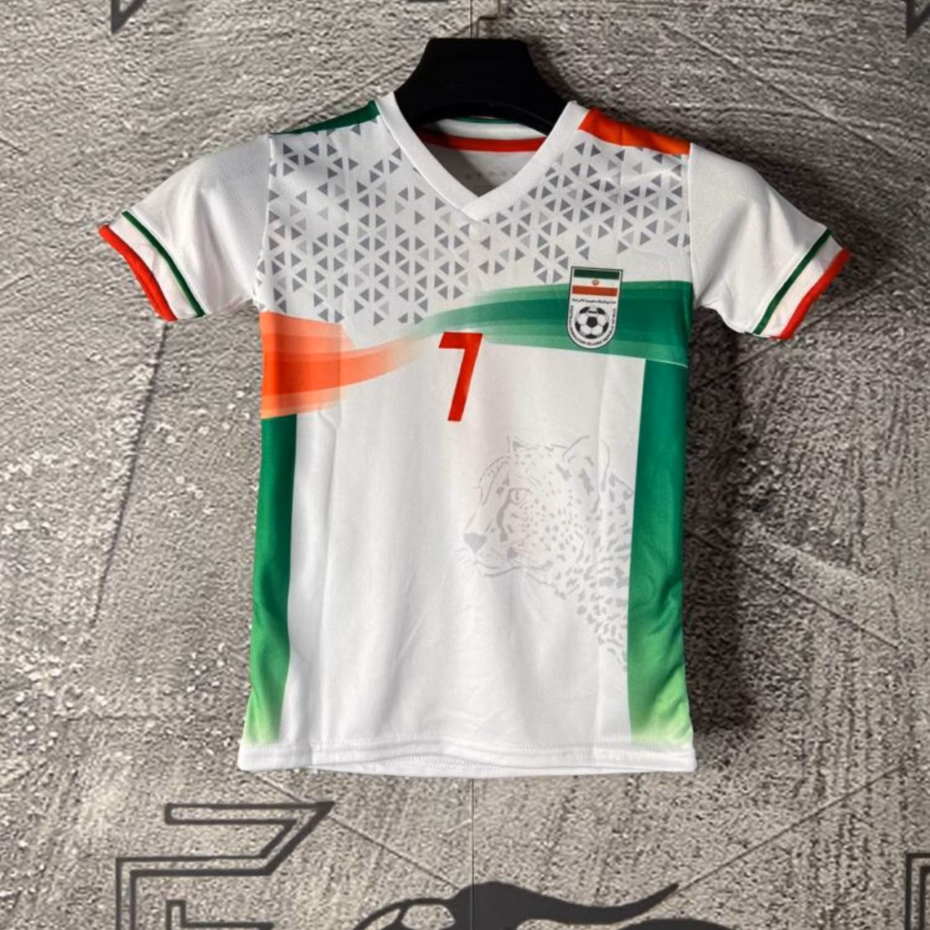 کیت اول ایران  (بچگانه)