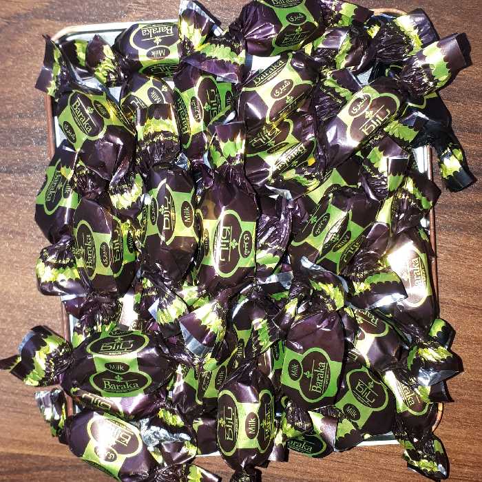 شکلات کاکائویی شیرین دوسرپیچ باراکا (100 گرمی)