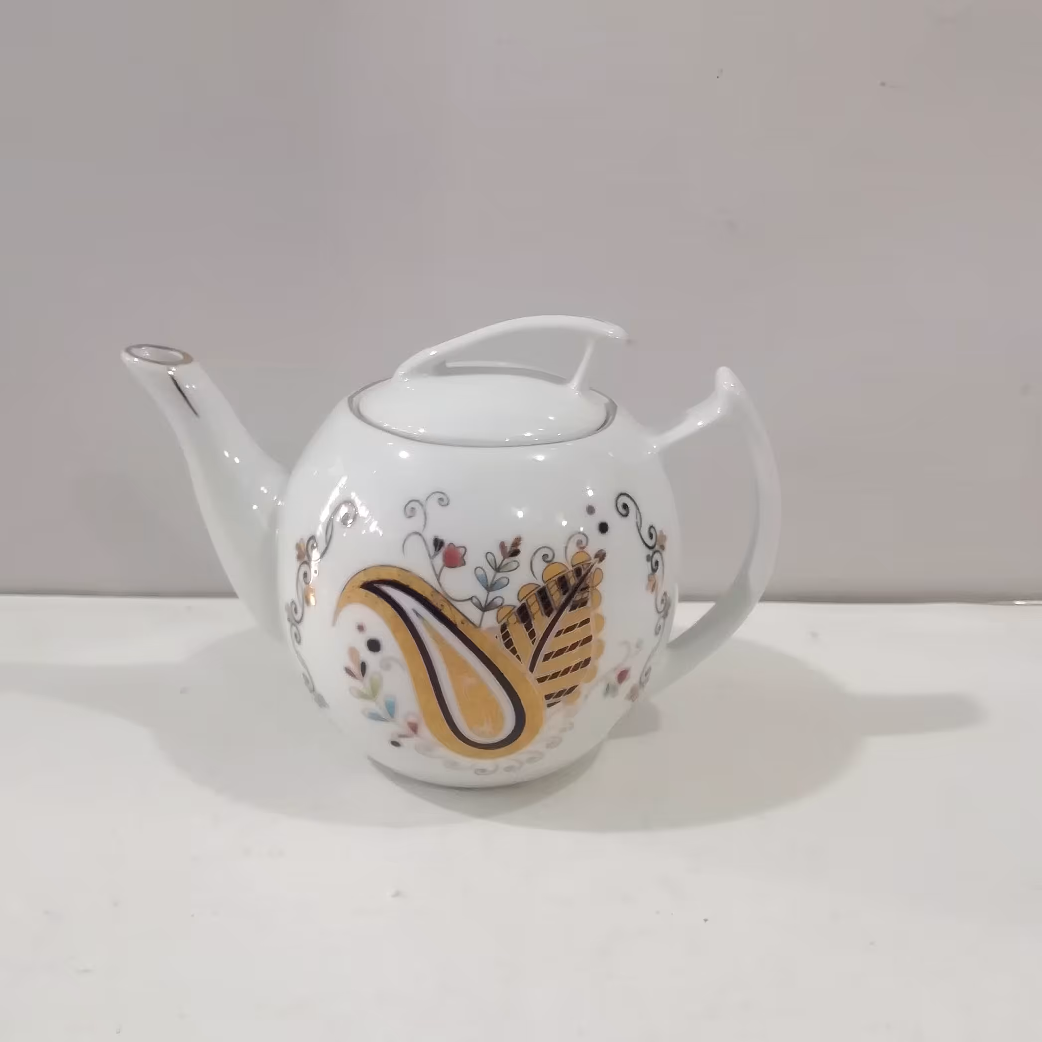 قوری چینی طرح دار توس با کیفیت عالی