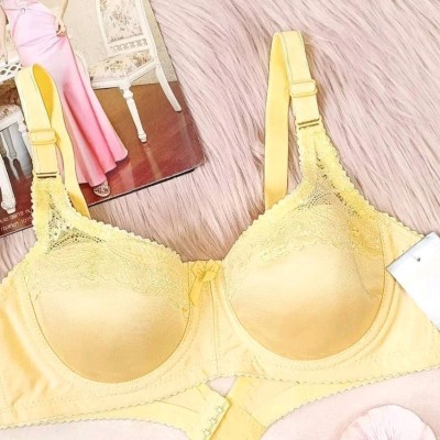سوتین بالا گیپور لایه دارفنردارمارک آوینا Avina️سایز 75 تا 90