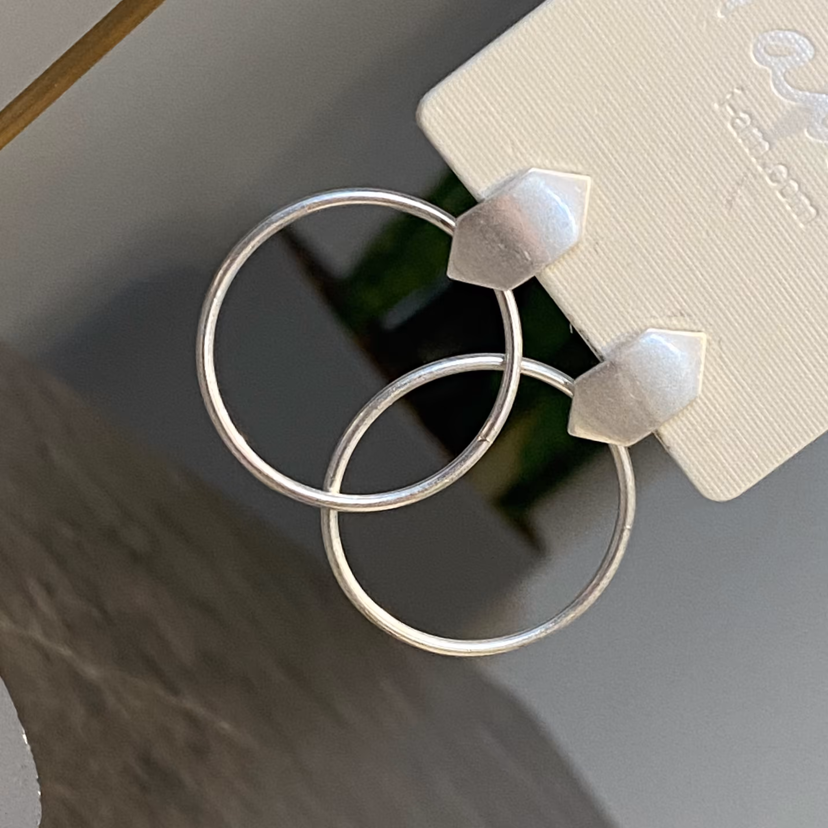 گوشواره میخی دخترانه وارداتی اکسسوری جذاب در گوش زیورالات مناسب کادو تولد99