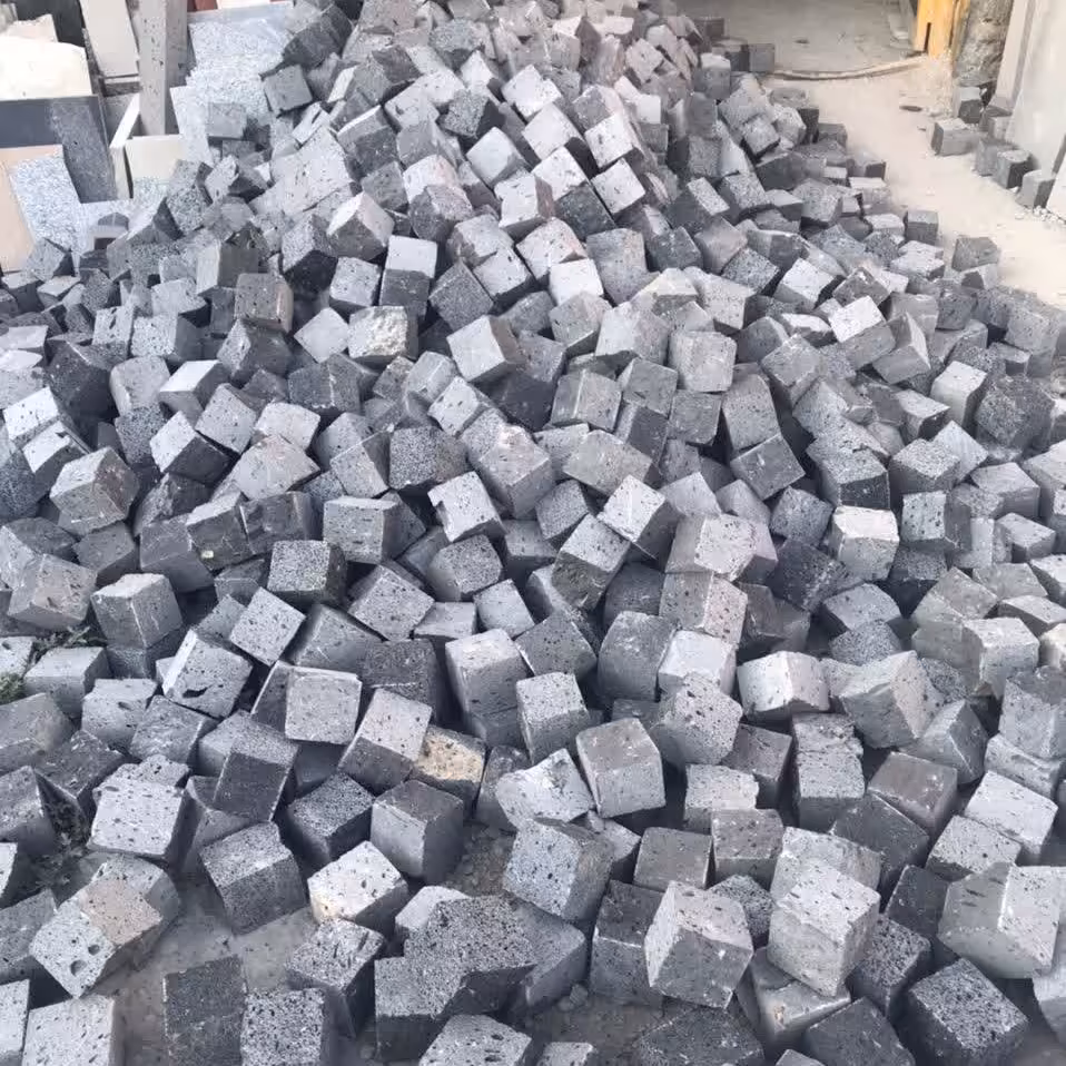 سنگ ساختمانی کوبیک بازالت 