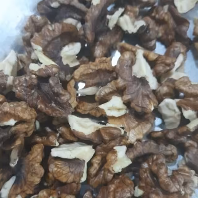 مغز گردو تویسرکان امسالی مناسب خورشتی.فسنجونی