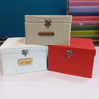 باکس صندوقچه ای چوبی،جلد چرمی اندازه 20 در 20