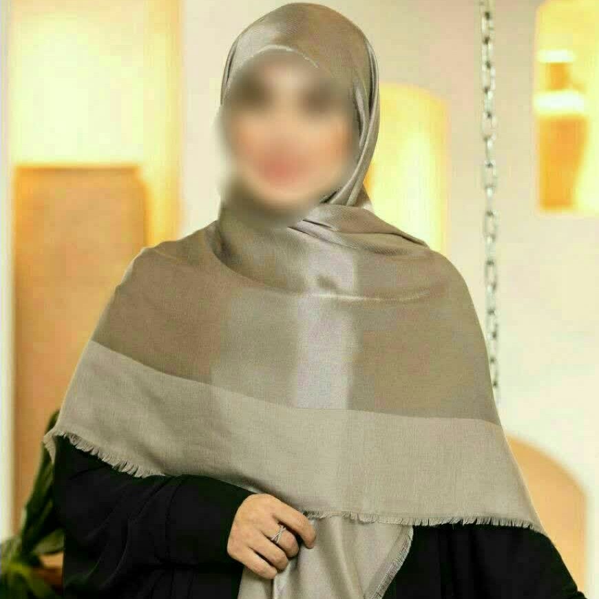 روسری بامبو قواره 140 دورو قیمت مناسب رنگ مشکی برای محرم دارد