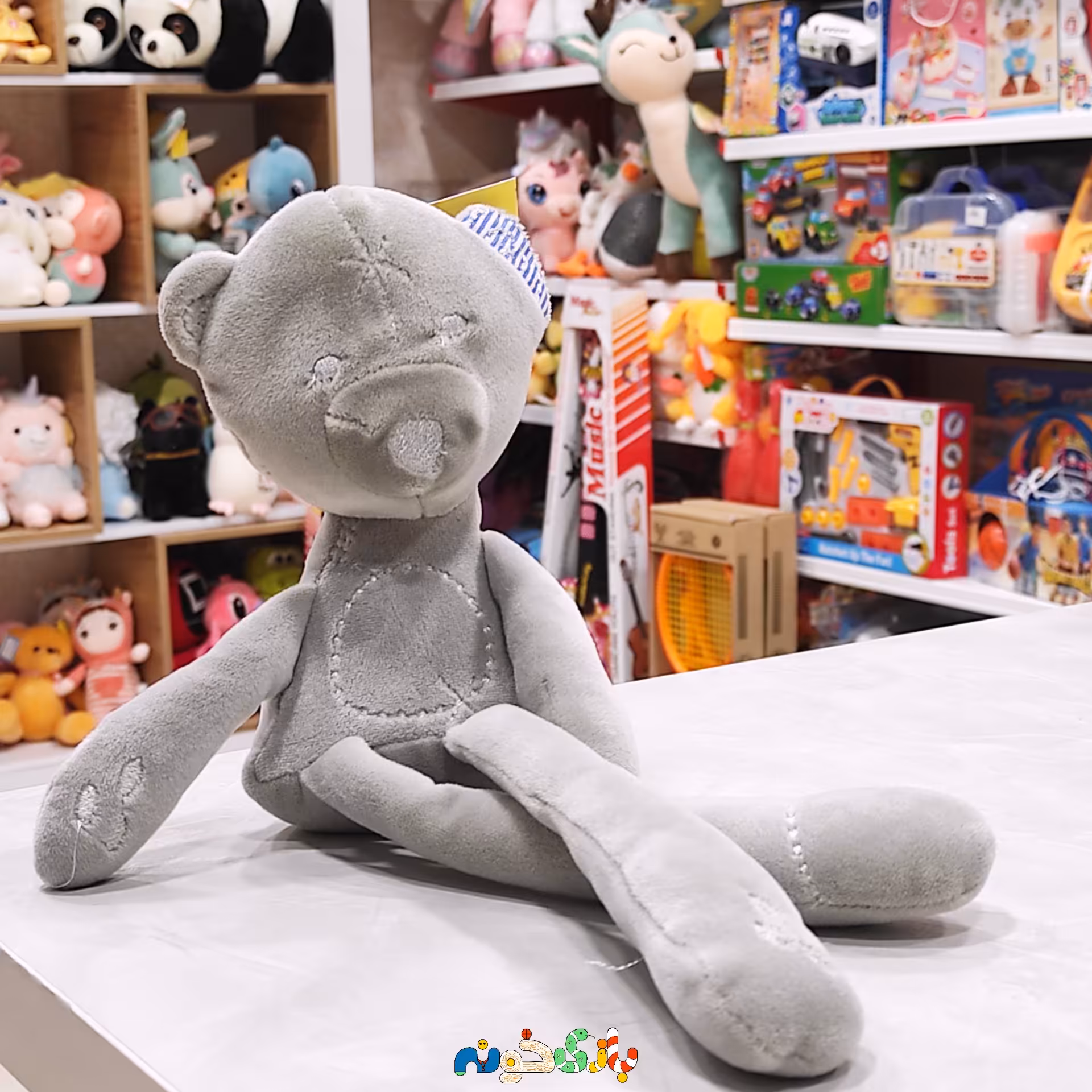 عروسک پولیشی خرس بانی رنگ طوسی ارتفاع  33 سانت 