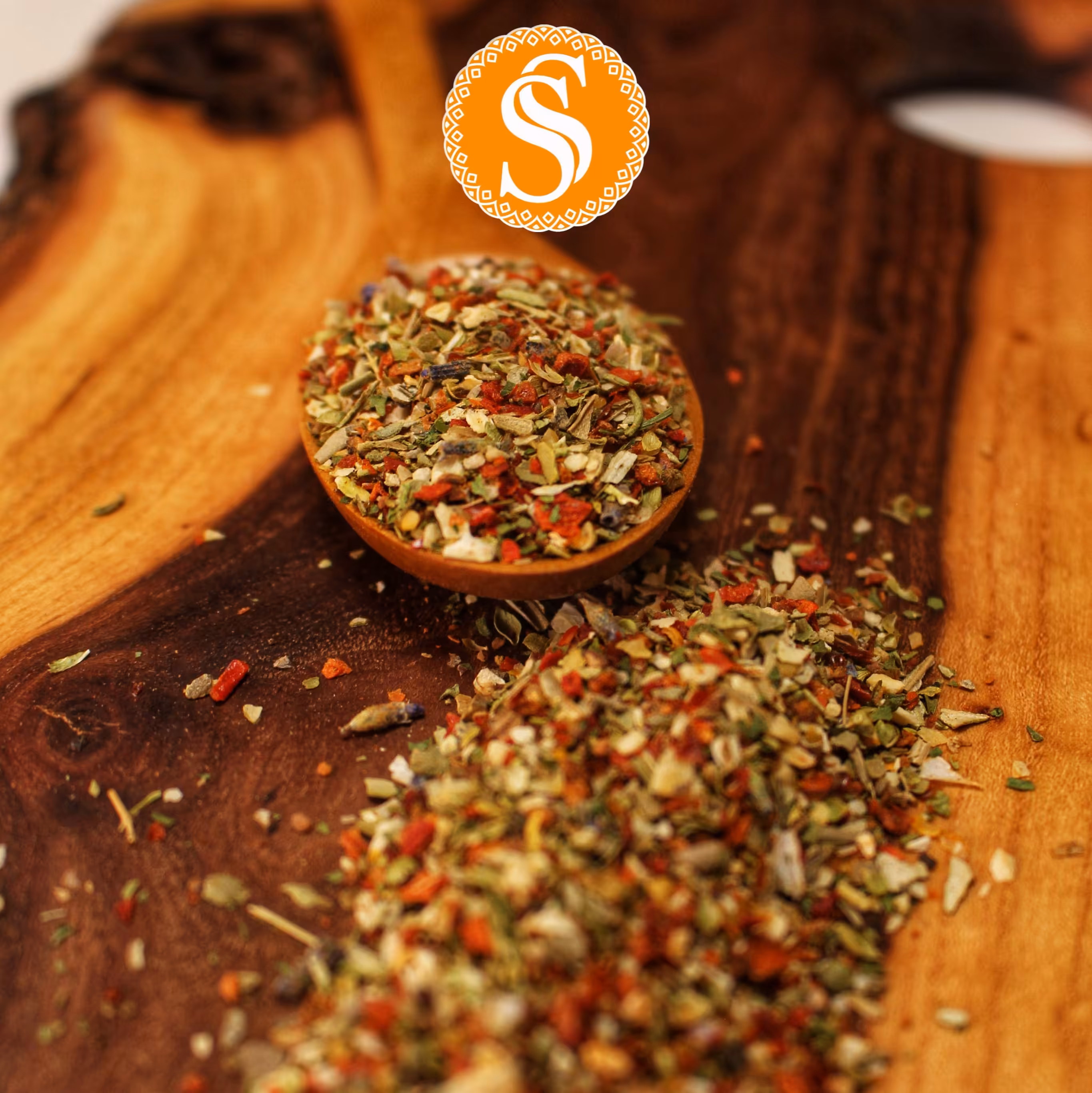 ادویه ایتالیایی 120  گرمی با بسته بندی لاکچری 