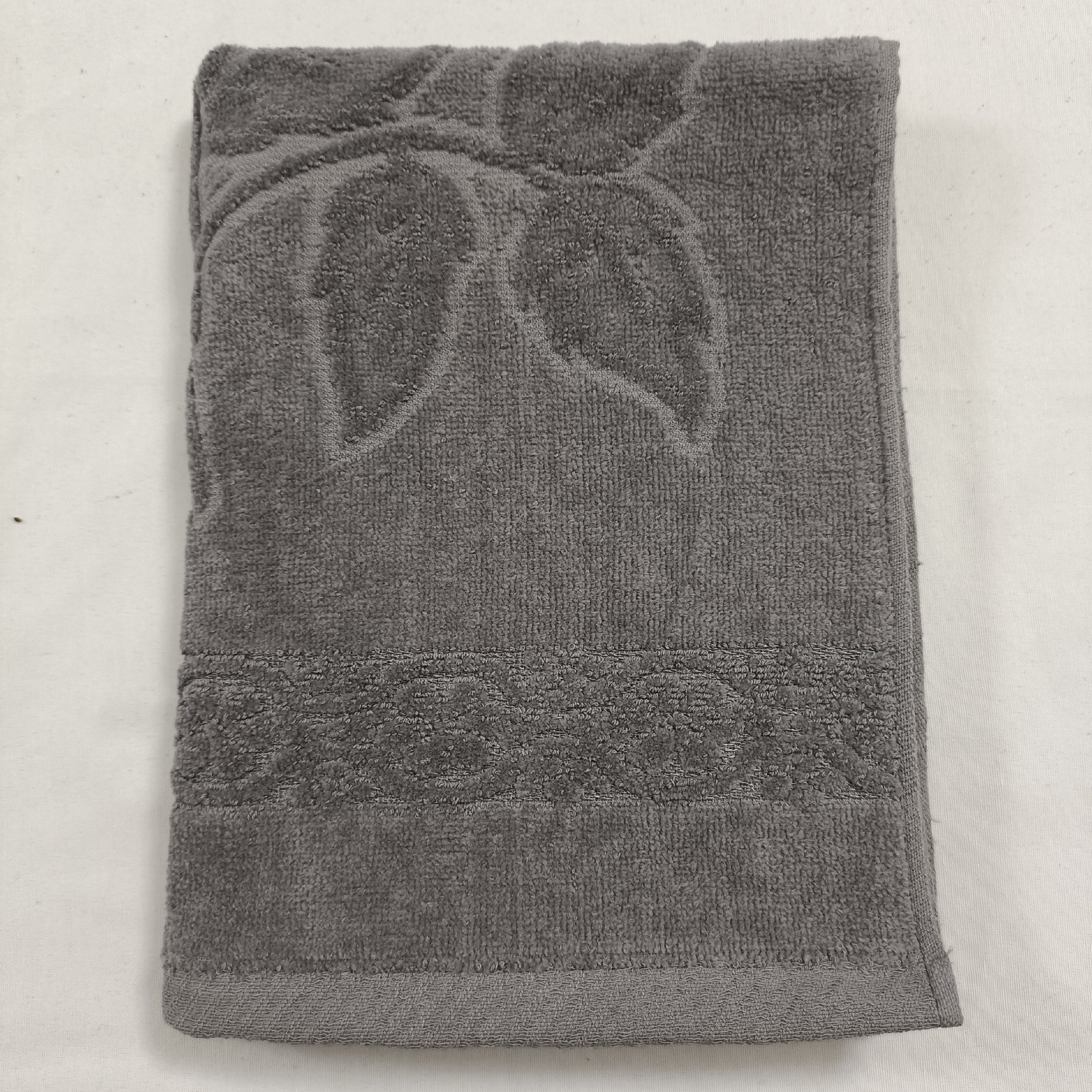 حوله دستی مدل گل رز سایز  40 در 78 سانتیمتر  کد 02