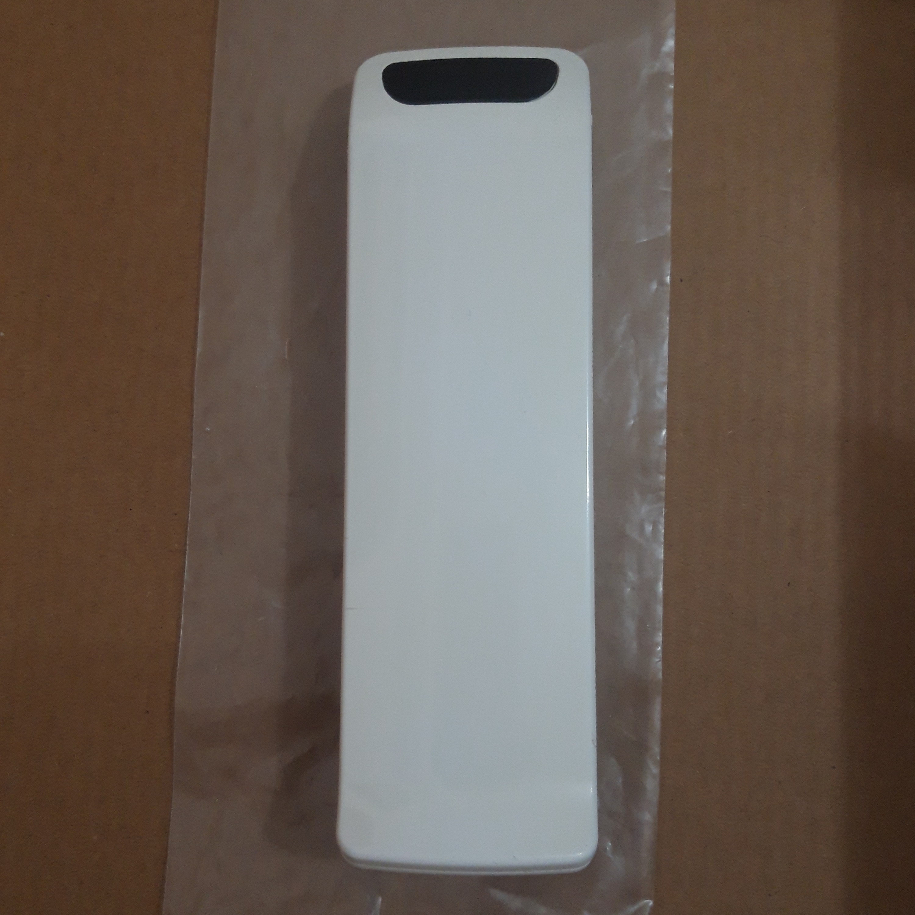 دسته گوشی 1892 و 1070 هفت اینچ  و 1024 ایفون تصویری تابا تمامی مدل هایه 1892 و 1070 میخوره 