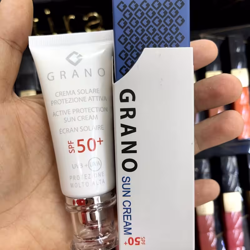 ضد آفتاب بی رنگ گرانو SPF50 کد s5 حجم 35 میلی لیتر   دارای فیلتر UVA و UVB ،انتی آکنه ،دارای ویتامین | amazonchi