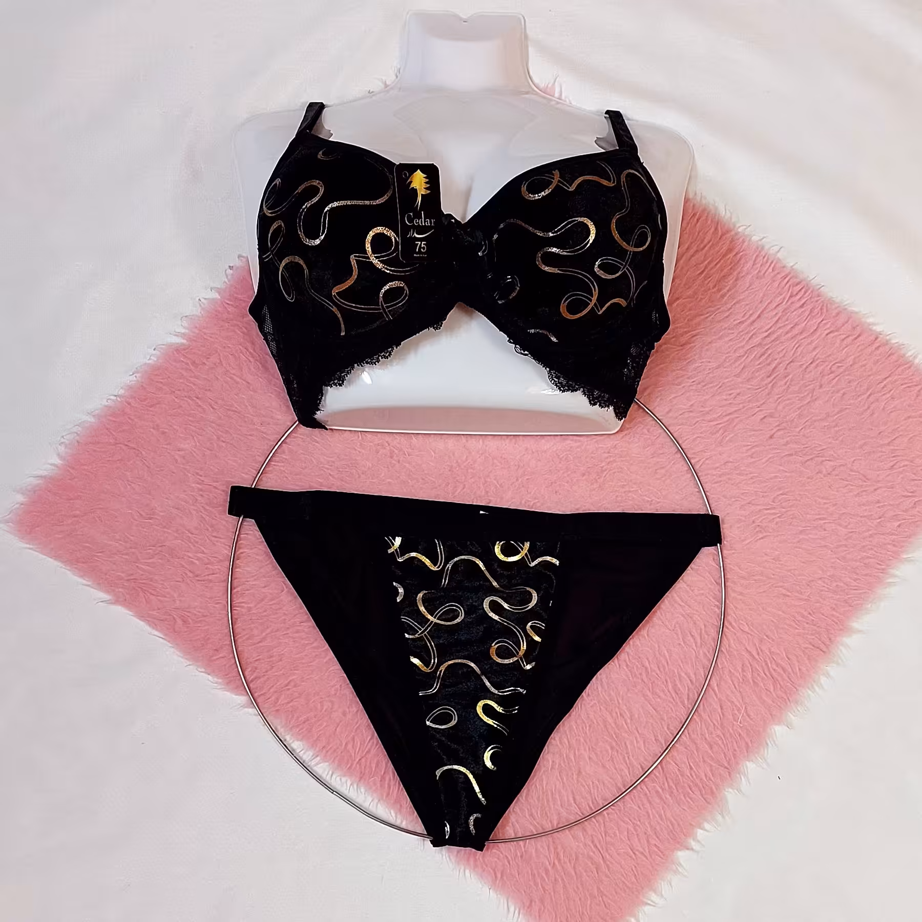 ست مخمل طلا کوب