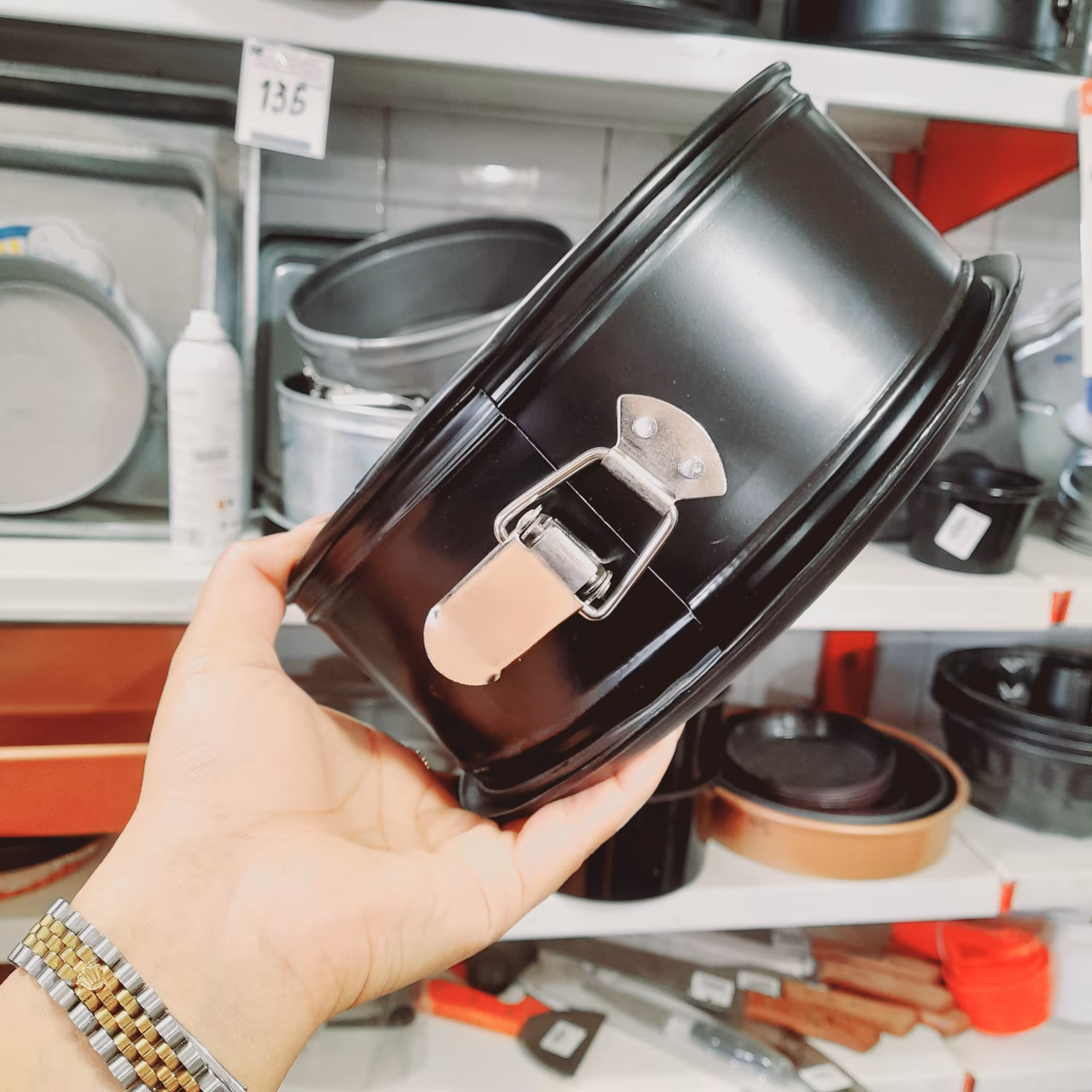 قالب تفلون کمربندی مناسب برای پخت  کیک در  دو سایز  22 و 24 سانتی با ارتفاع 8  