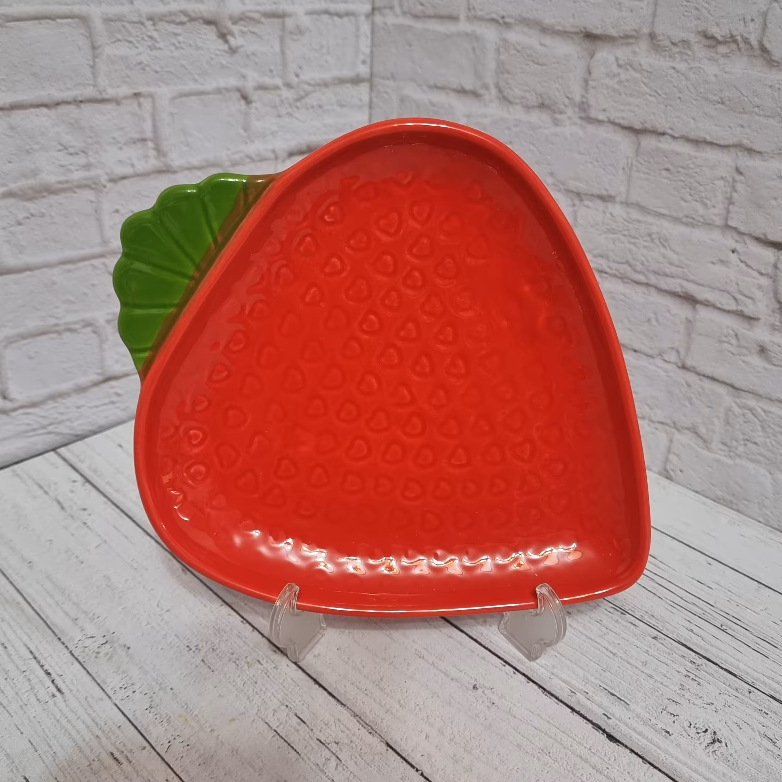 دیس مدل توت فرنگی سرامیکی