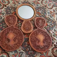 آینه معرق چرم