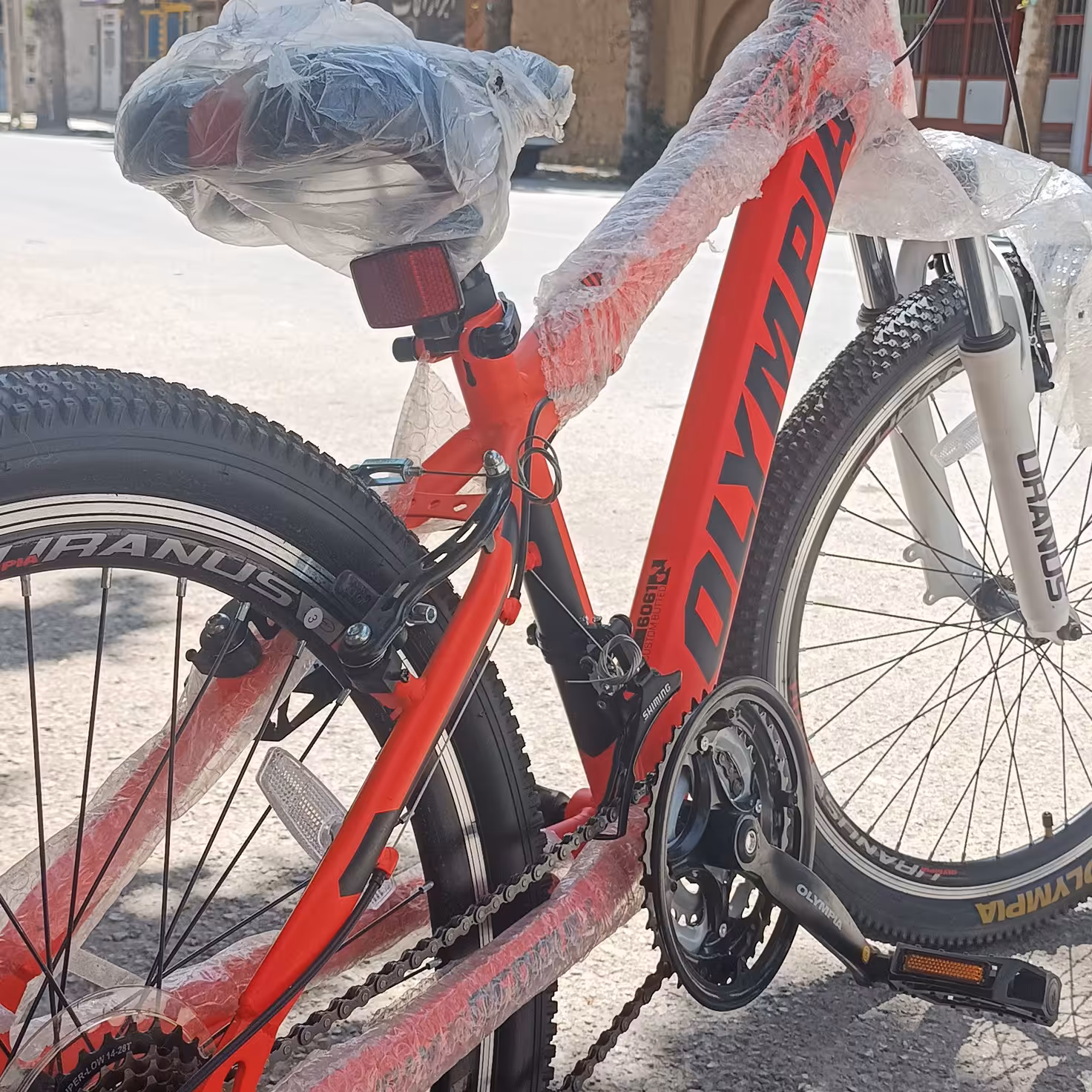 دوچرخه سایز 24 مارک المپیا   (ارسال به صورت پس کرایه با تیپاکس و چاپار )