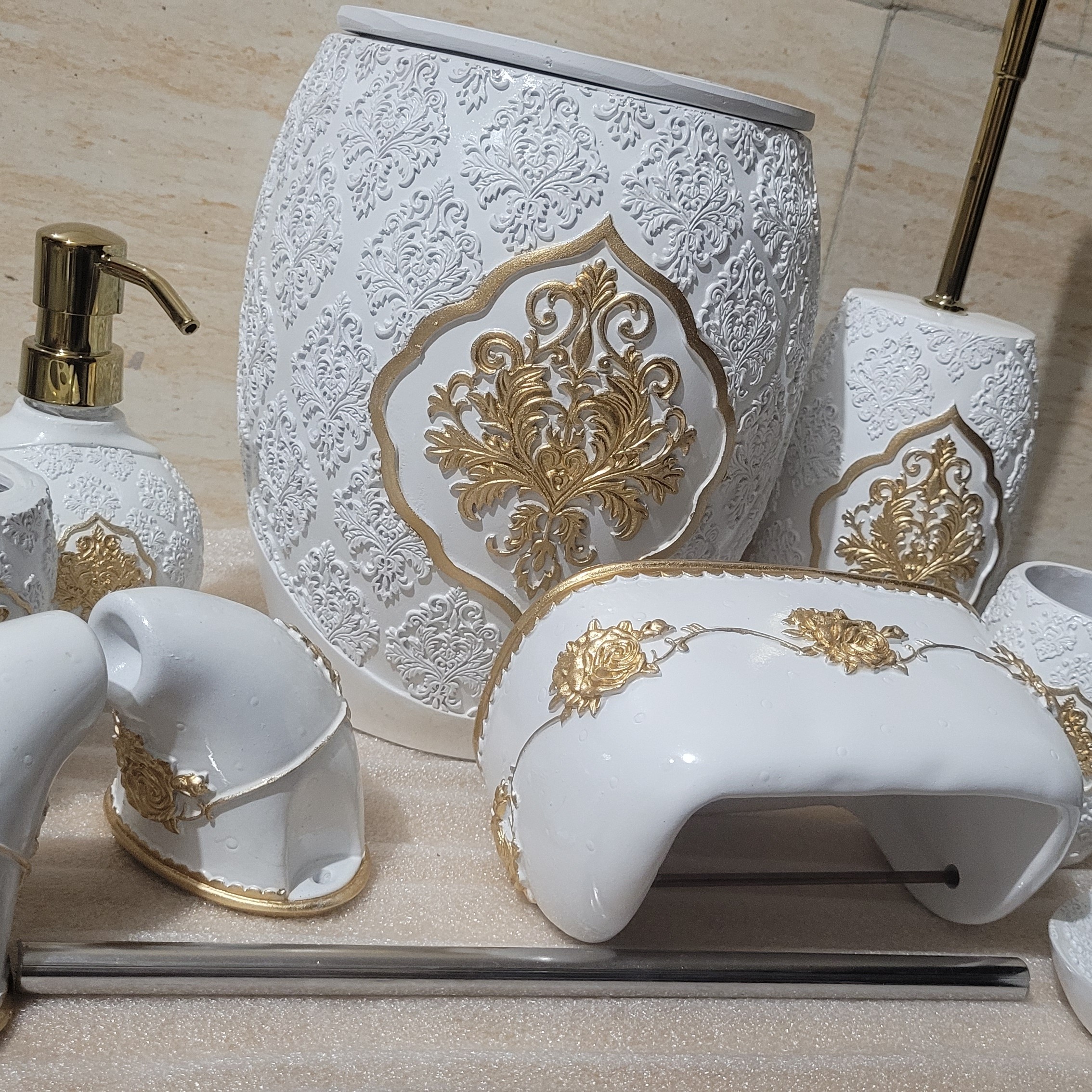ست سرویس بهداشتی 6 پارچه کد 150