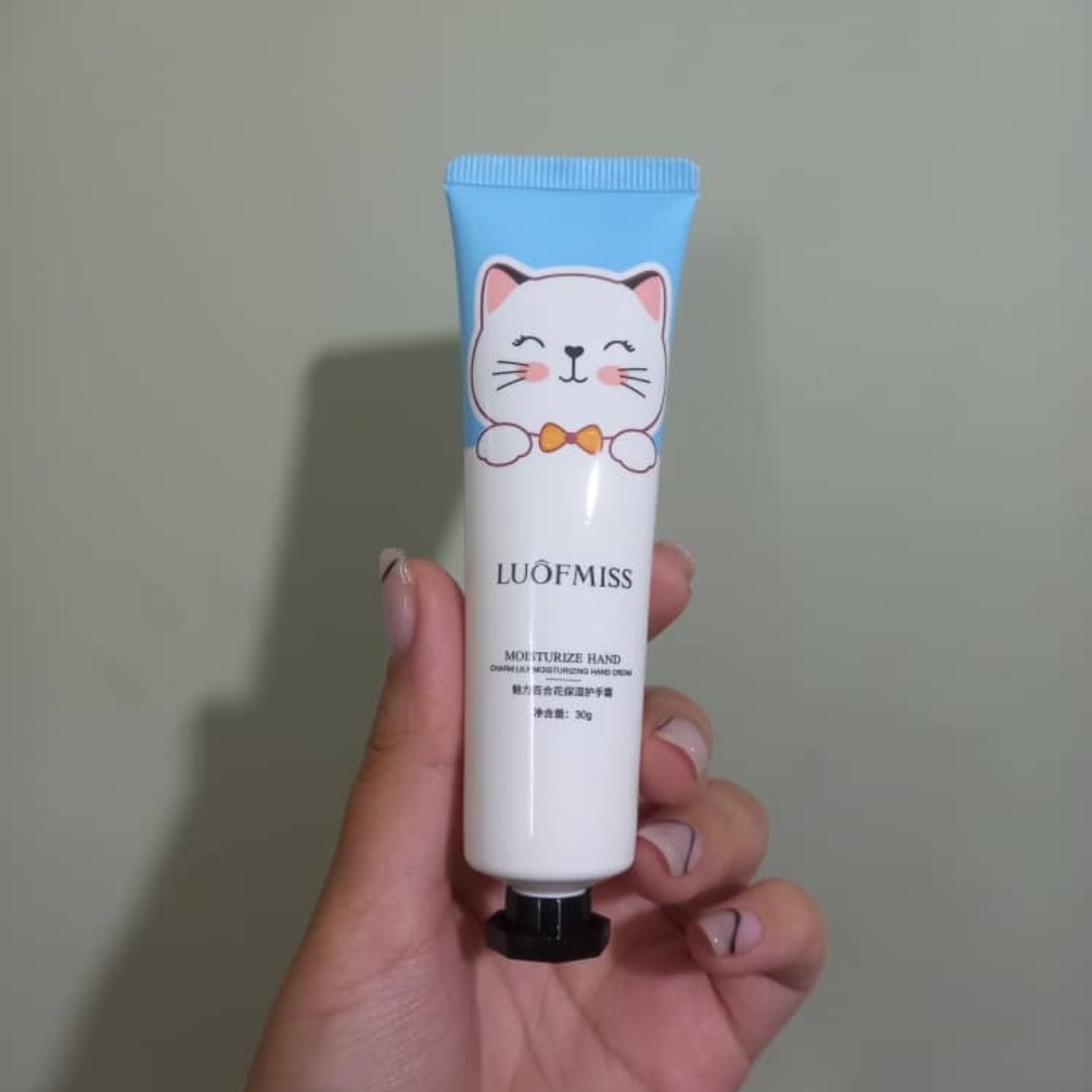 کرم دست لوفمیس