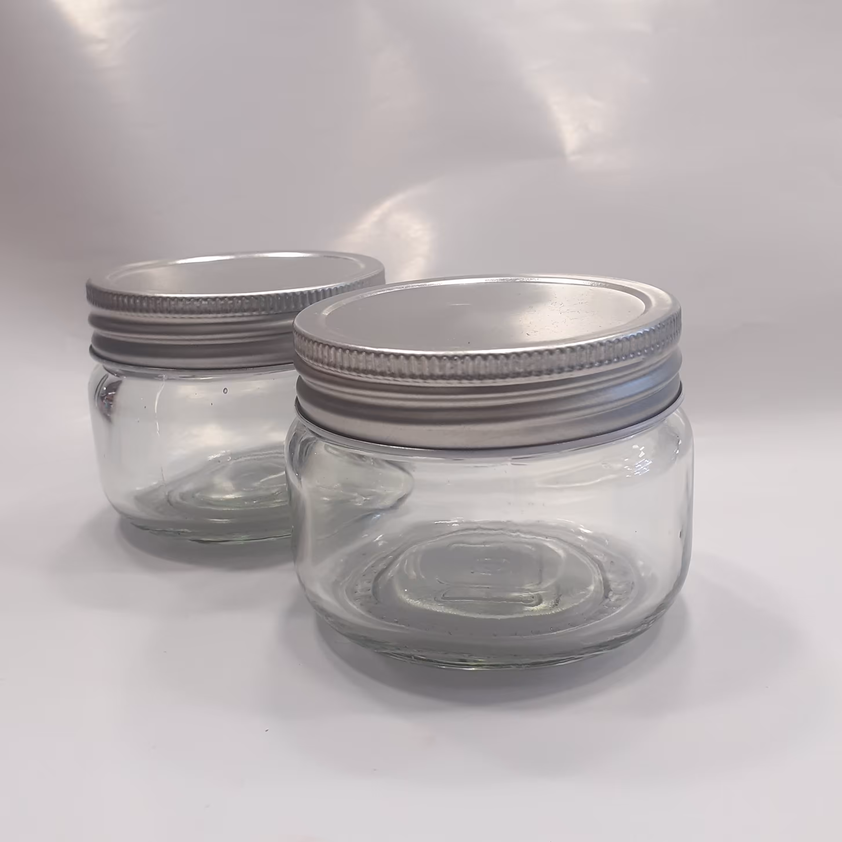 بانکه شیشه ای  درب کانتینری ارتفاع هفت سانتی