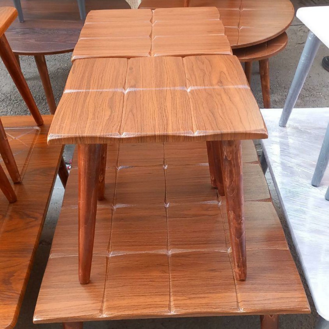 میز جلو مبلی مستطیلی و میز عسلی دو عددی مربع 