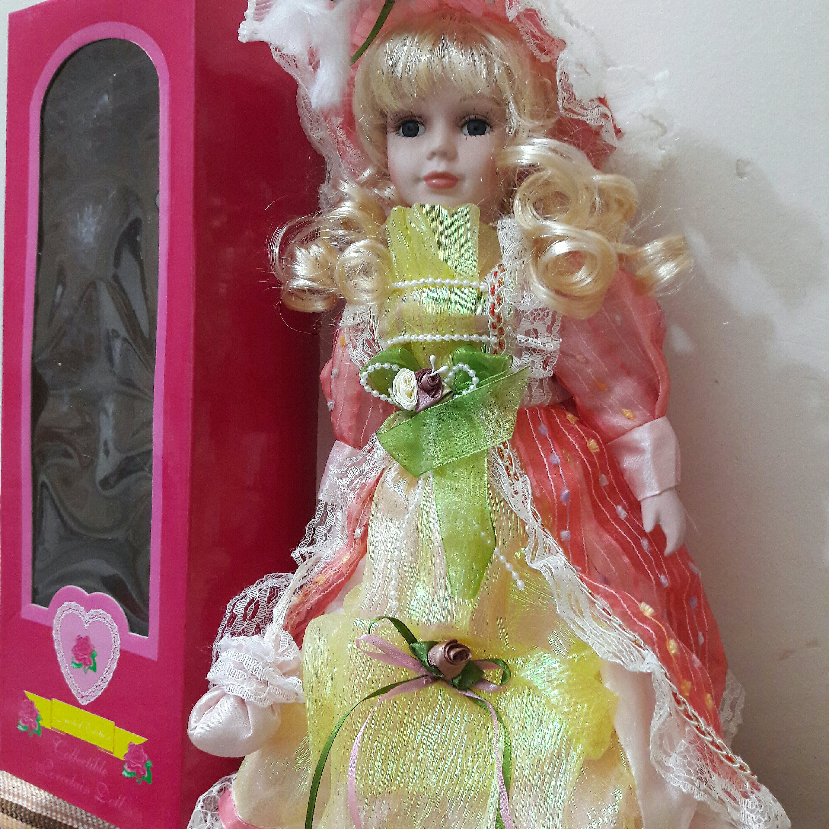 عروسک سرامیکی آنتیک کد2