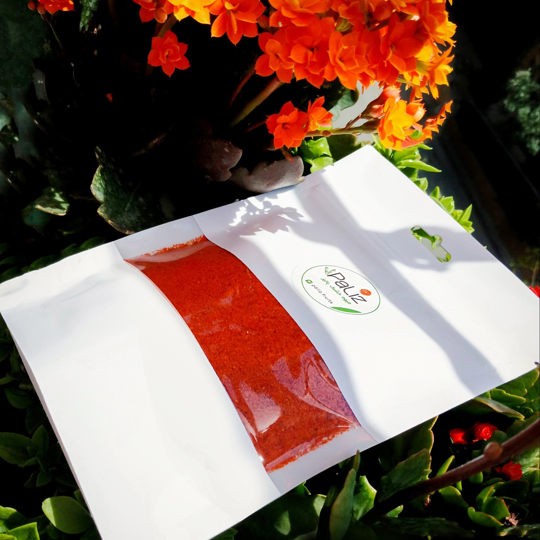 پودر پاپریکا 200 گرمی تازه و باکیفیت تهیه شده از فلفل دلمه ای تازه و درجه یک