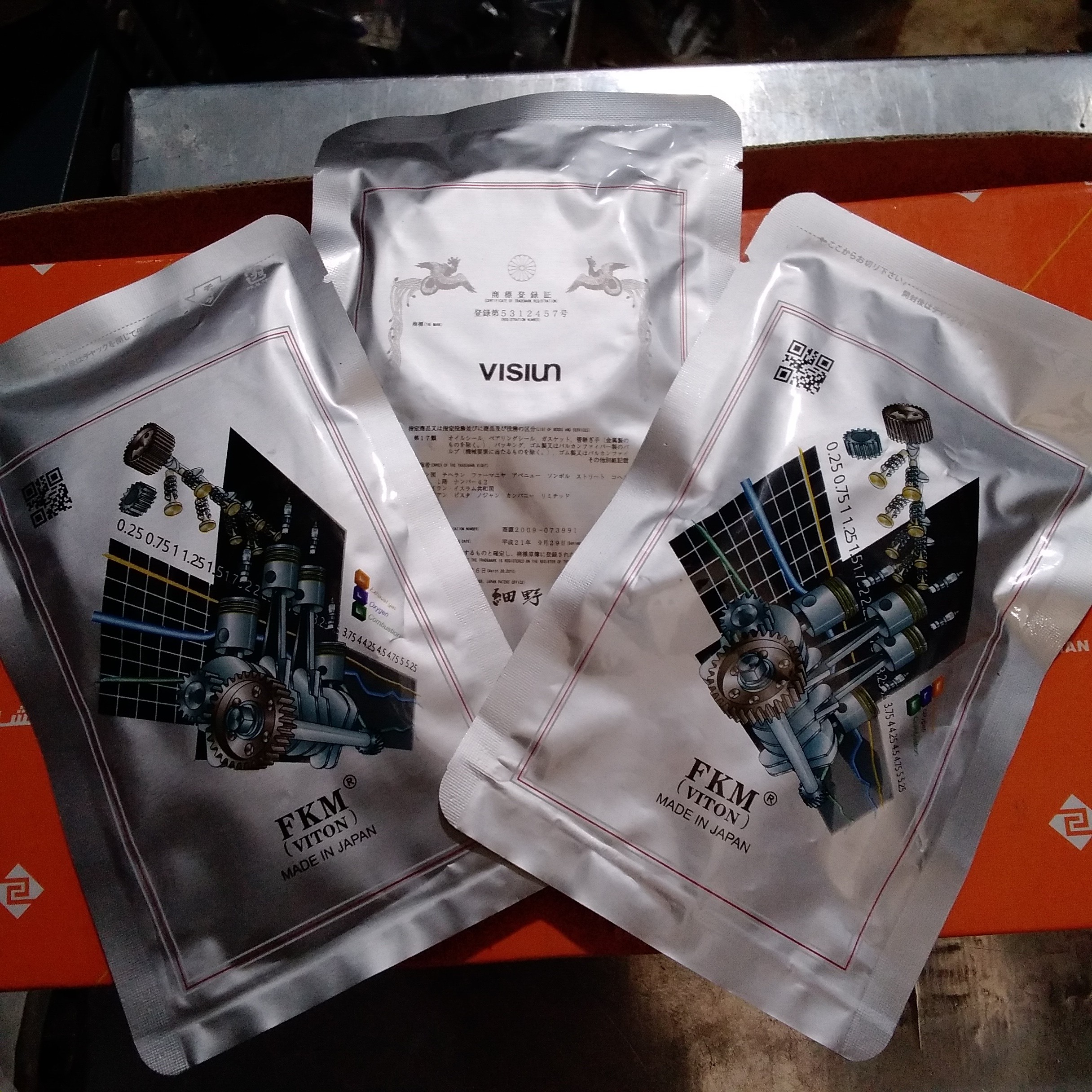 کاسه نمد میل سوپاپ پژو 405 ویژن ساخت ژاپن پلمپ شده