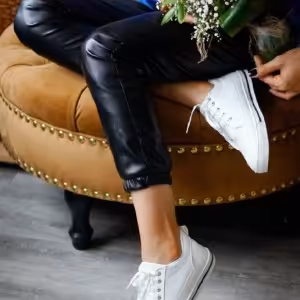 کتانی زنانه