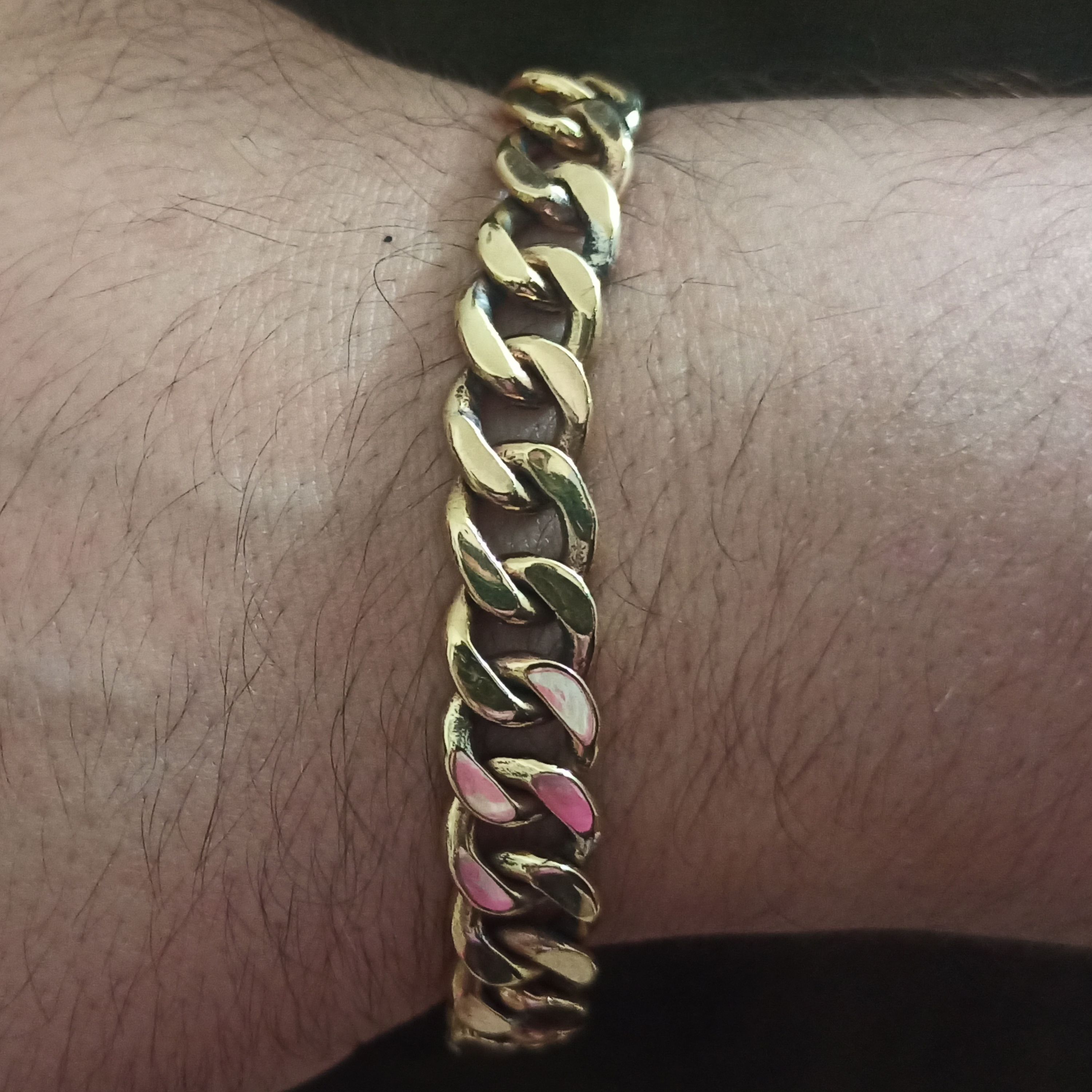 دستبند برنجی کوبایی  یا  کارتیر . دستساز