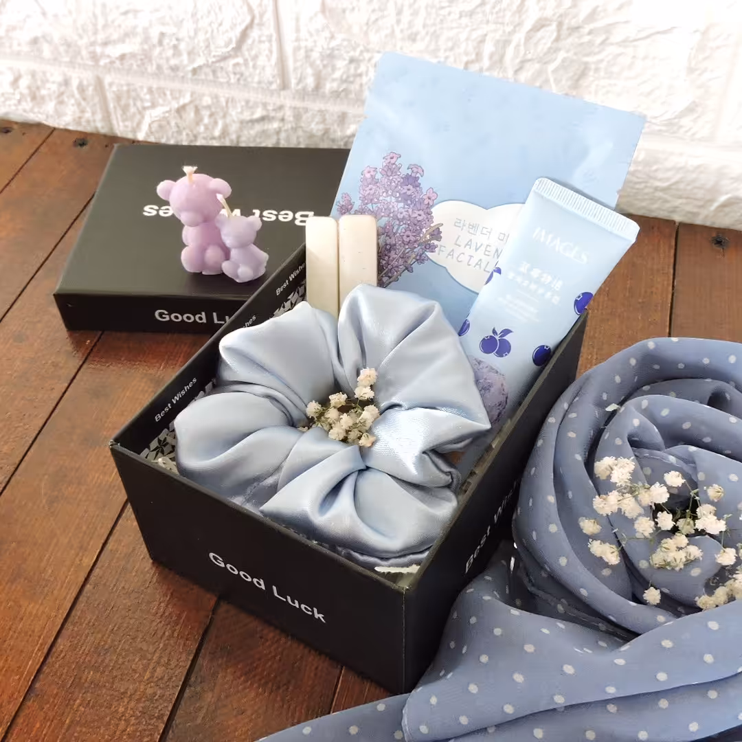 باکس هدیه آبی ملیح 