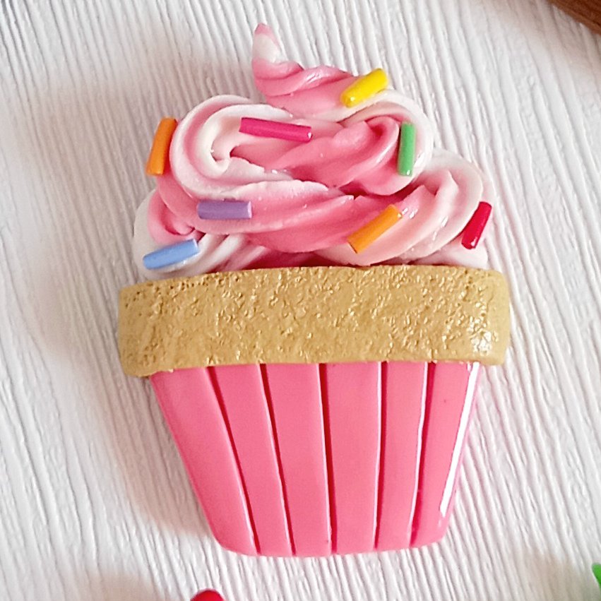 مگنت یخچال کاپ کیک
