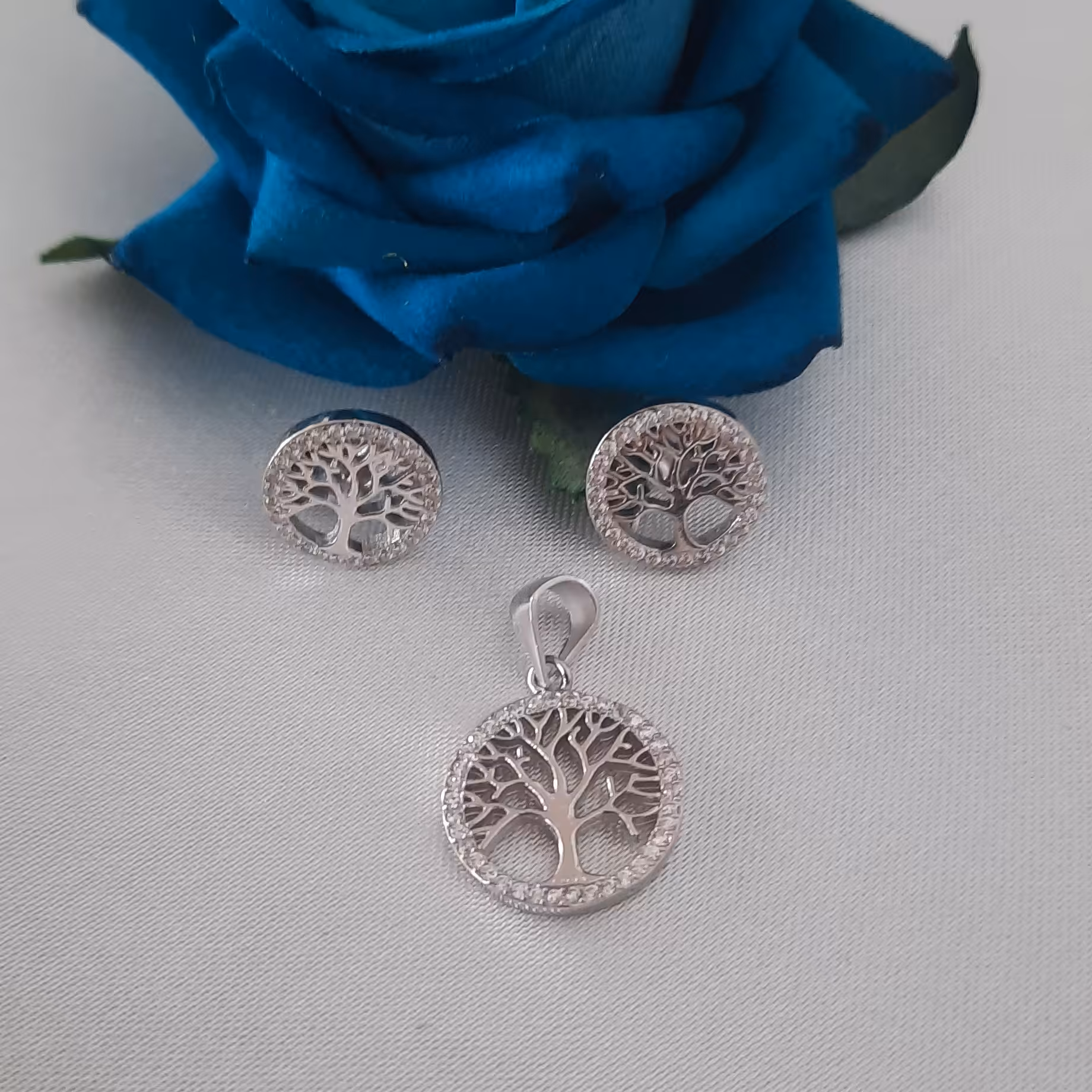 نیم ست نقره، وارداتی، عیار 925،آبکاری رادیوم، مناسب برای استفاده روزانه و مجلسی 7