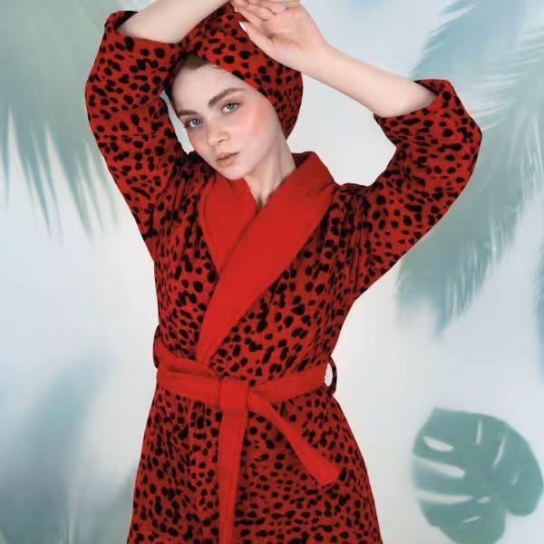 حوله تنپوش پودایران طرح گیتا قرمز سایز 125