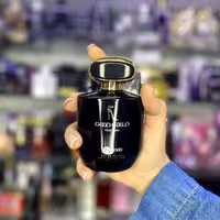 ادکلن دخترانه گودگرل با رایحه گرم و شیرین 