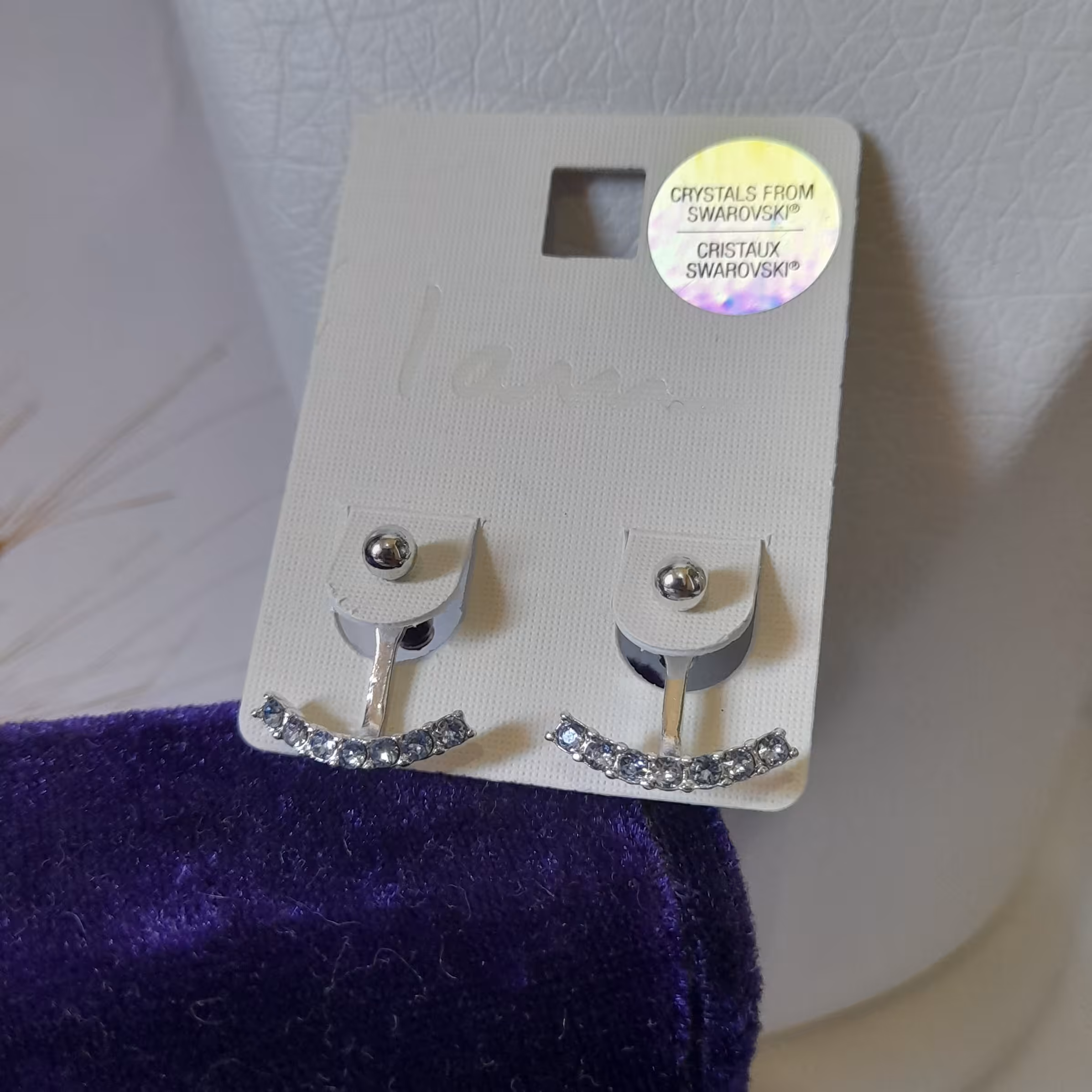 گوشواره لنگر نگین دار