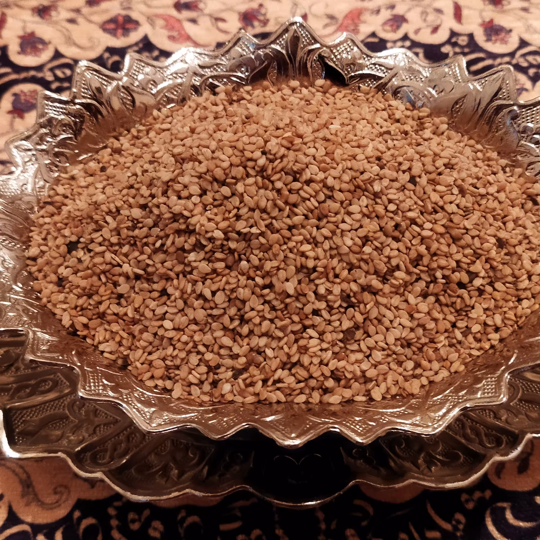 کنجد سورت پوست دار درجه یک ارسال به سراسر کشور 