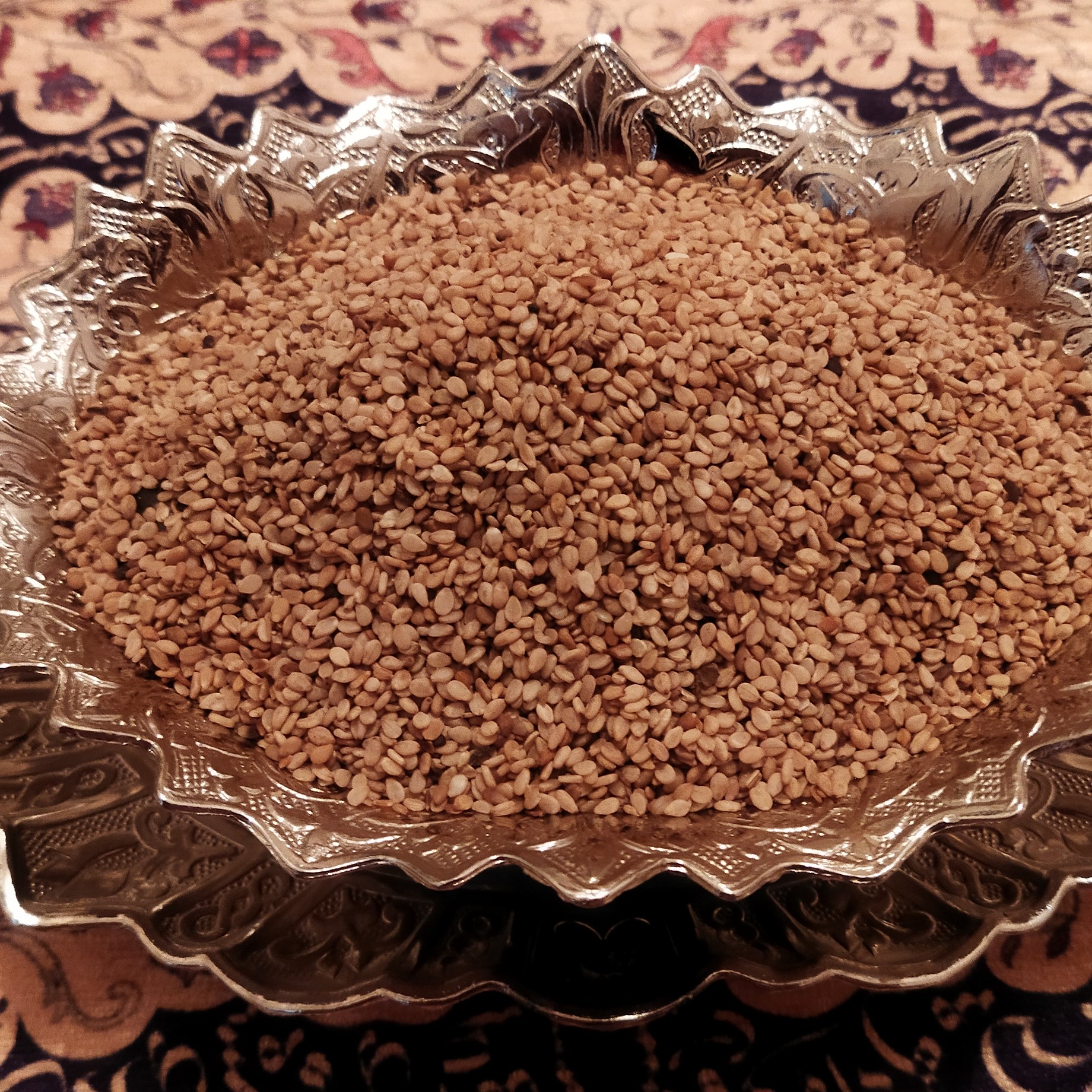 کنجد سورت پوست دار درجه یک ارسال به سراسر کشور 