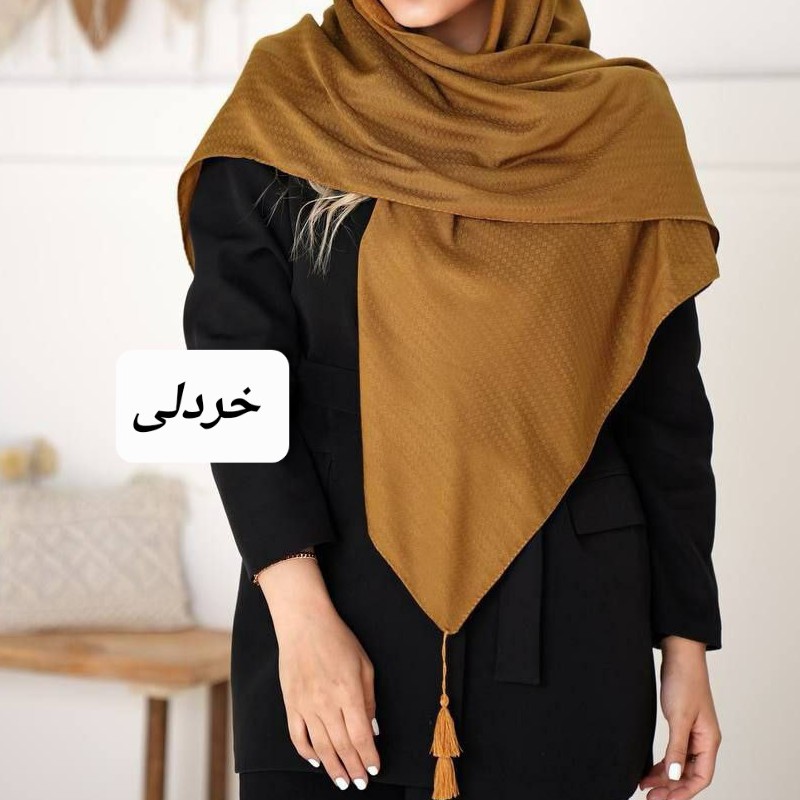 روسری نخی تک رنگ منگوله دار قواره 130 در 130 کیفیت فوق العاده