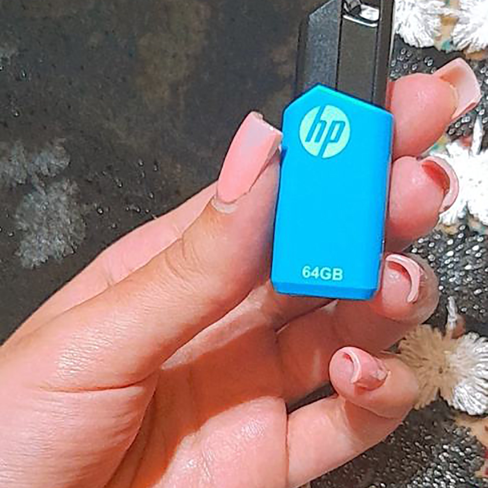 فلش 64 گیگ فوق العاده HP گارانتی مادام کیفیت محشر