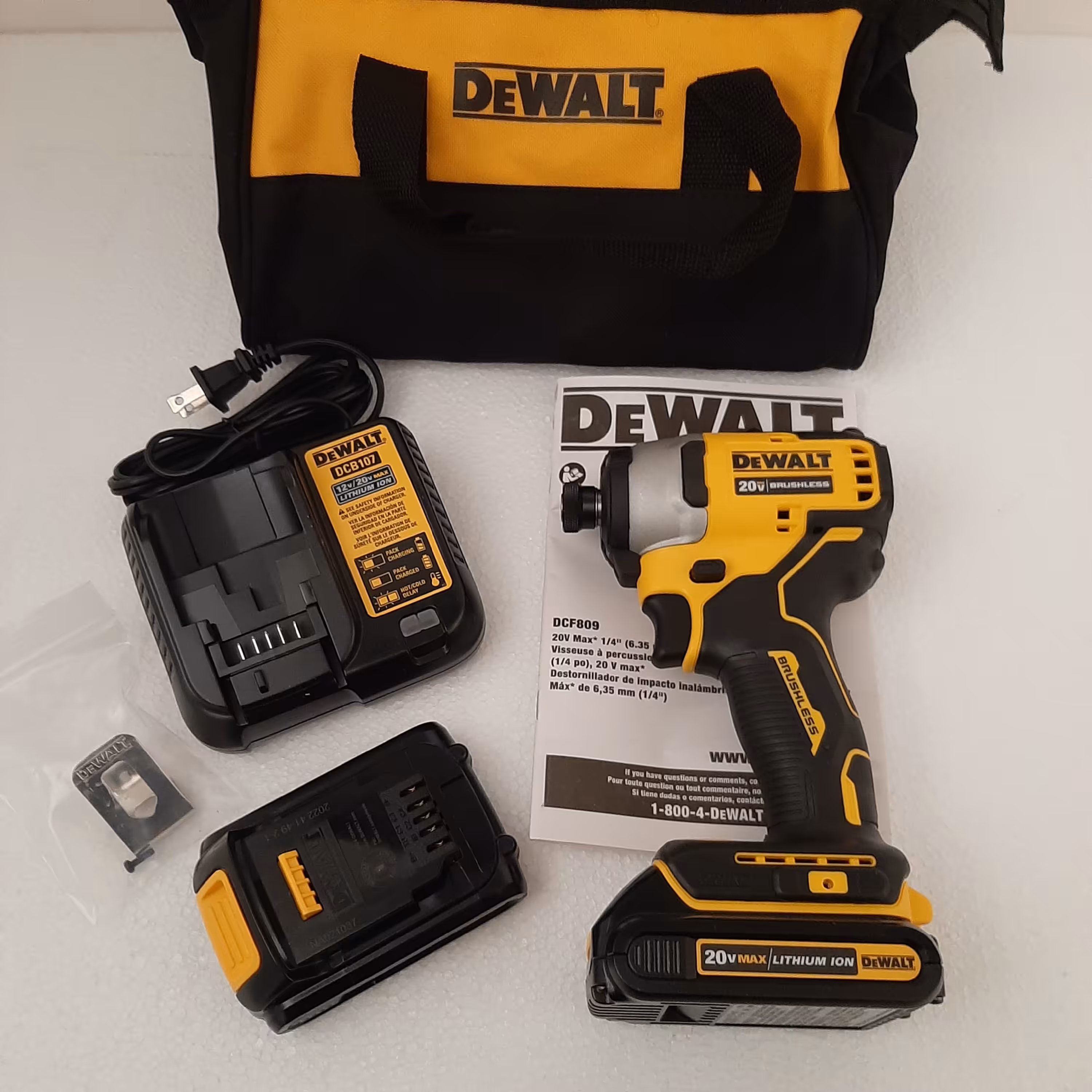 پیچبند شارژی دیوالت مدل dcf809  ساخت مکزیک 