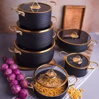 سرویس قابلمه 21 پارچه برند  کوکینو  دسته طلا داخل گرانیت 