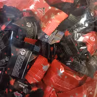 شکلات جرقه ای آدرین با کیفیت نیم کیلویی آجیل و خشکبار مهران 