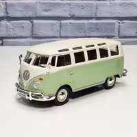 ماکت  فولکس ون سامبا مایستو(Vlkswagen Van Samba Maisto) 