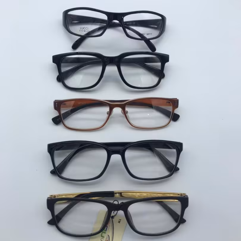 فریم زنانه و مردانه رنگ مشکی