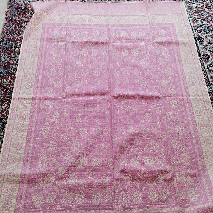 زیرسفره سه متری  دوروی خارجی، تمام نخ روسی، قابل شستشو و رنگ ثابت 