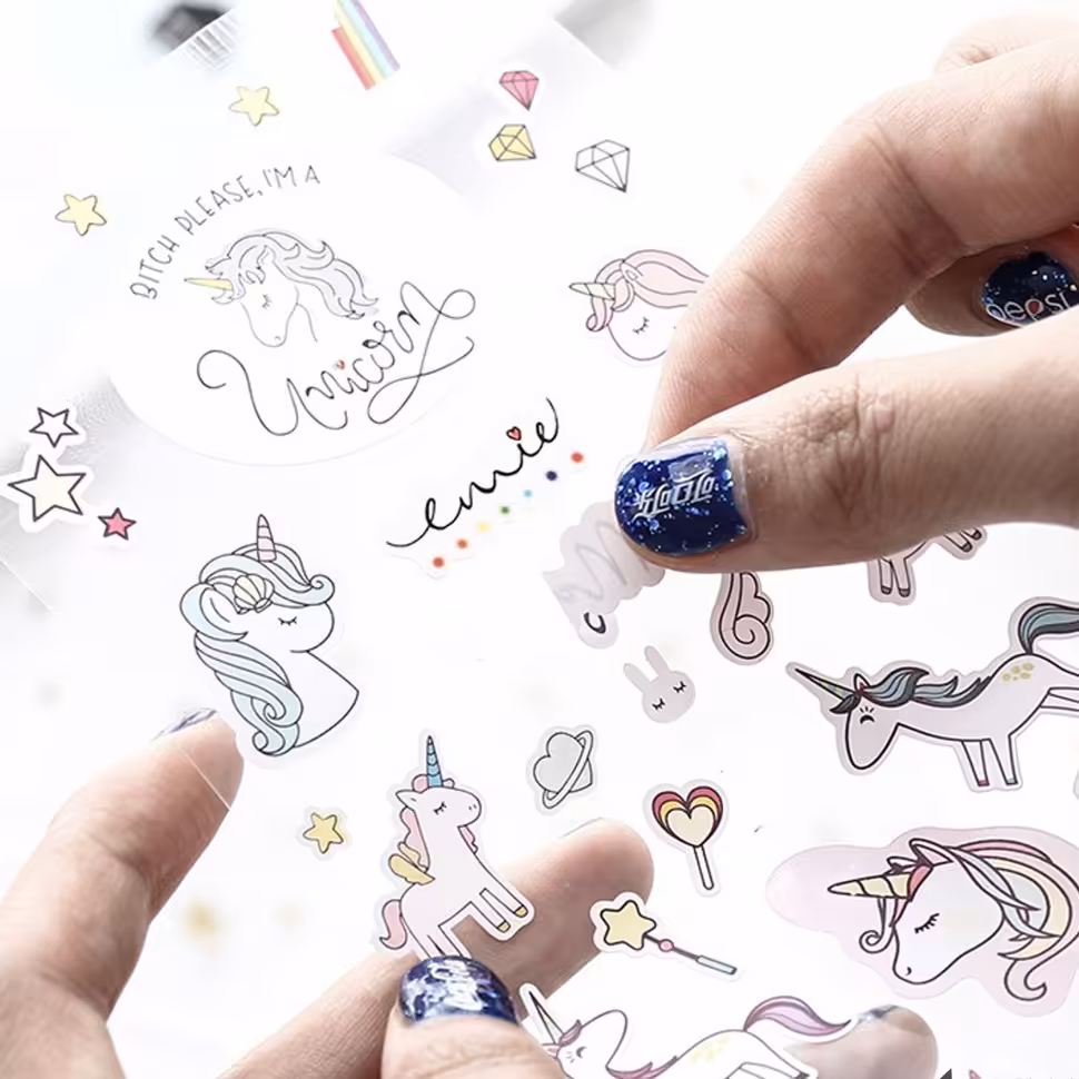 برچسب یا استیکر فانتزی طرح یونیکورن