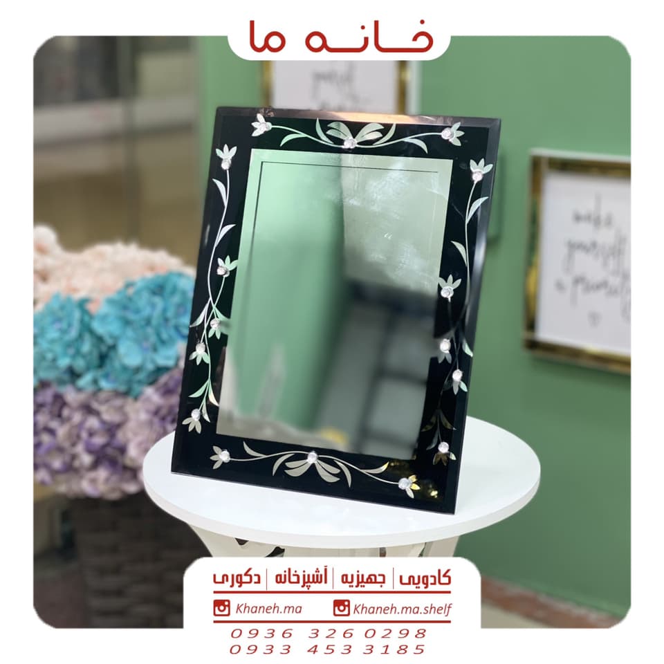 آینه رومیزی شیشه ای طرح گل مدل do89
