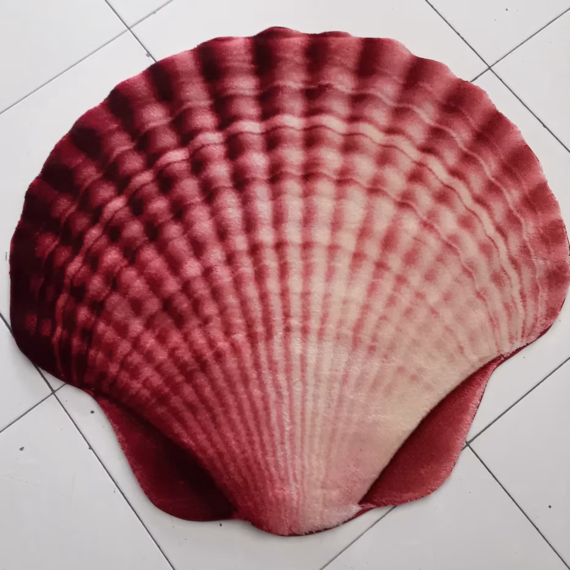 فرش دایره زرباف طرح گوش ماهی سایز 95در100